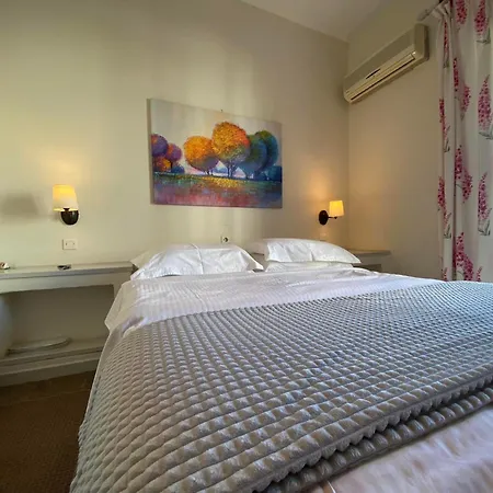 Zoe Aparthotel Ermioni