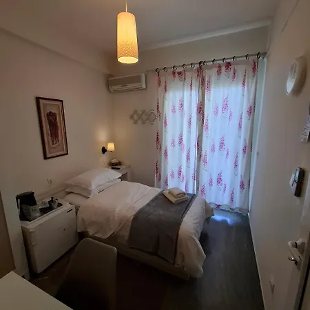 Zoe Aparthotel