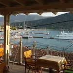 Zoe Aparthotel Ermioni