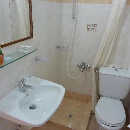 πανσιόν ζωή