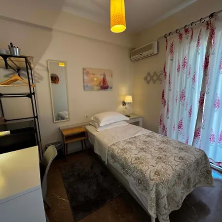 Zoe Apartahotel Ermioni
