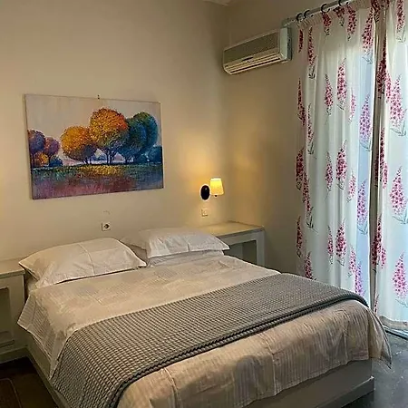 Zoe 4* ארמיוני